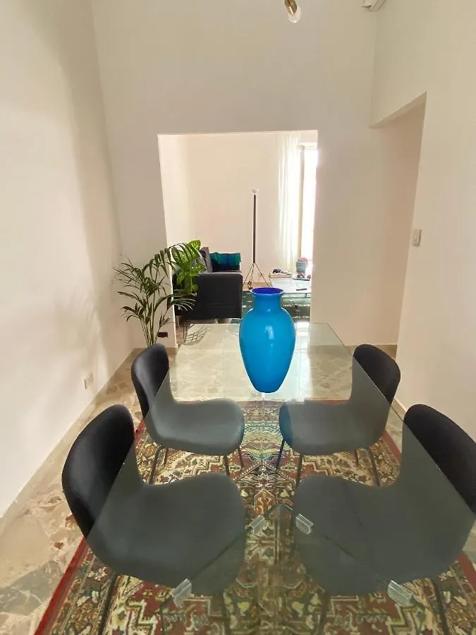 팔레르모 Casa Gina 아파트